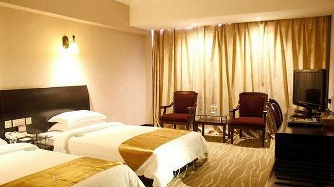 Jinyu International Hotel Jiujiang  Room photo